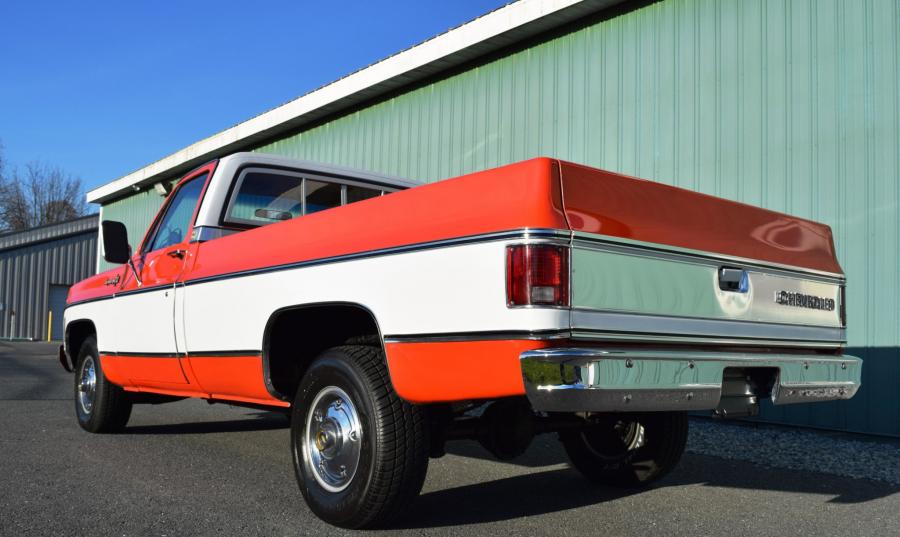  Chevrolet C10 Cheyenne Super 1974 года  (фото 15 из 365)
